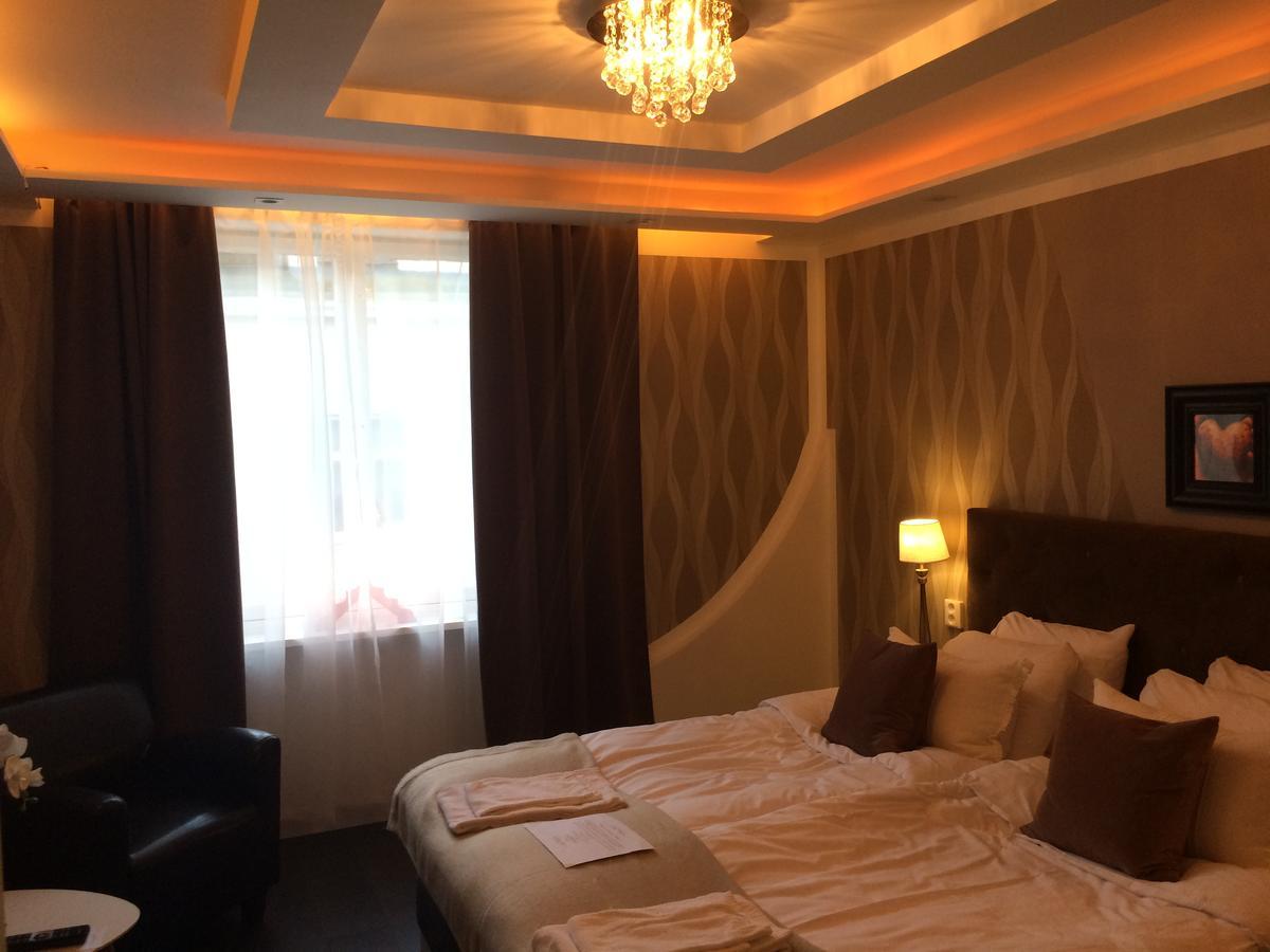 Skaenninge Stadshotell エクステリア 写真