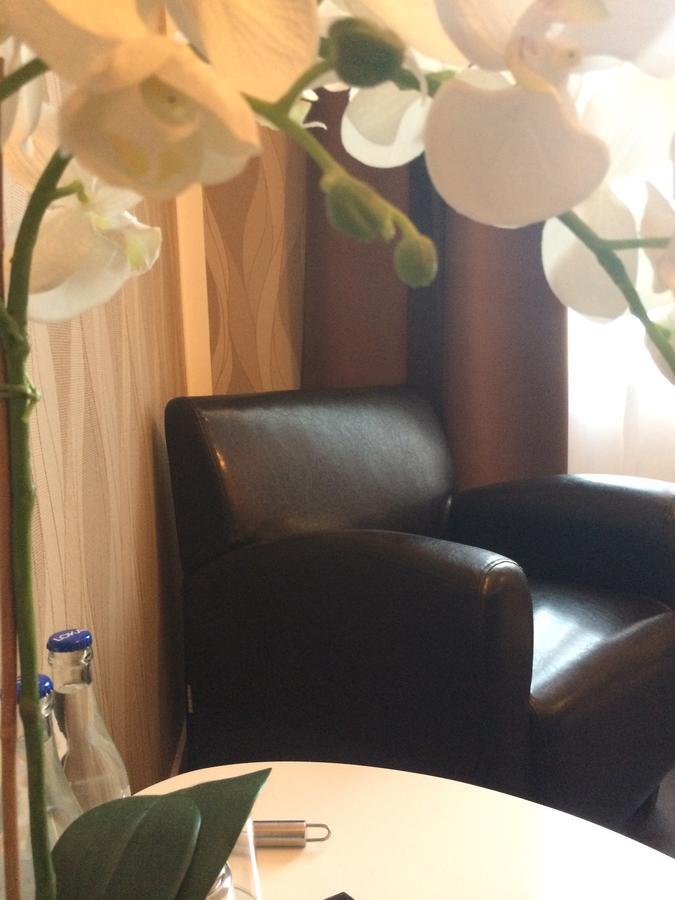 Skaenninge Stadshotell エクステリア 写真